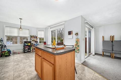 109 Ledgecrest Dr, Worcester, MA 01603 photo 13