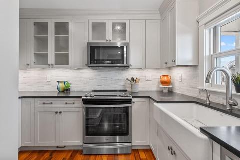 53 Summer St #1, Gloucester, MA 01930 photo 4