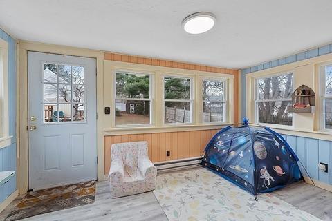 2 Cuba Rd, Worcester, MA 01603 photo 16