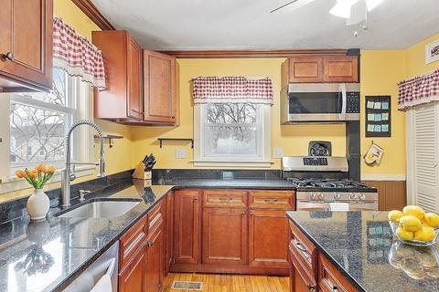 2 Cuba Rd, Worcester, MA 01603 photo 7