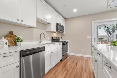 202 Dana Ave, Worcester, MA 01604 photo 7