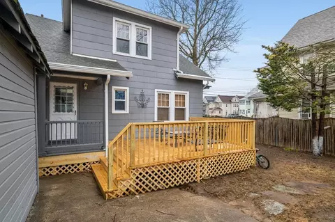 625 Dickinson St, Springfield, MA 01108 photo 35