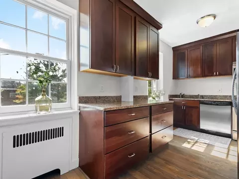 46 Browne #3, Brookline, MA 02446 photo 6