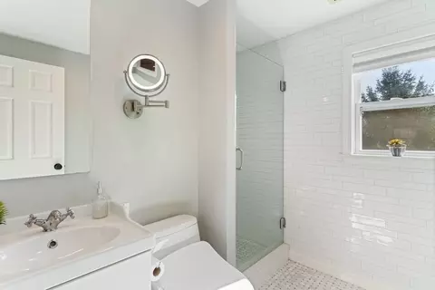 88 Standish Rd, Needham, MA 02492 photo 16