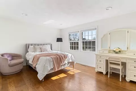 88 Standish Rd, Needham, MA 02492 photo 17