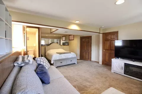 265 Overlook Dr, Raynham, MA 02767 photo 33