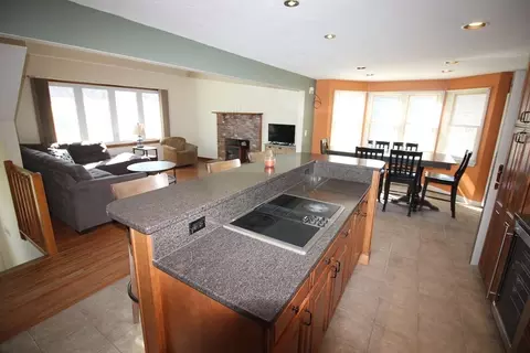 265 Overlook Dr, Raynham, MA 02767 photo 5