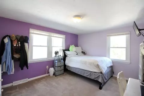 265 Overlook Dr, Raynham, MA 02767 photo 13