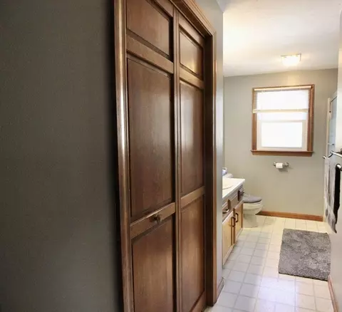 265 Overlook Dr, Raynham, MA 02767 photo 27