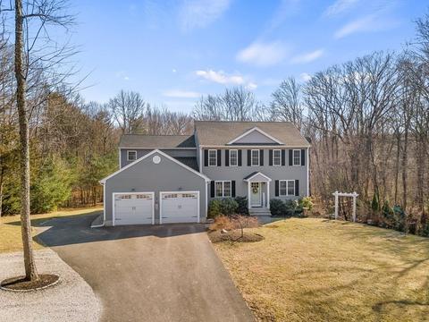 149 Maple St, Douglas, MA 01516 photo 3