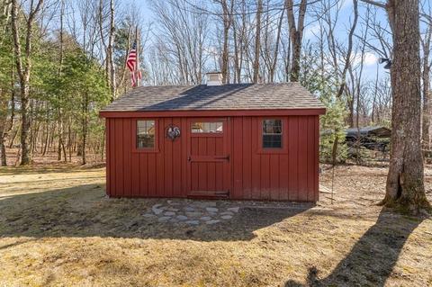 149 Maple St, Douglas, MA 01516 photo 34