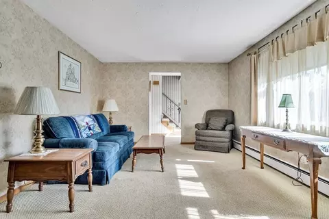 18 Forest St, Dedham, MA 02026 photo 7