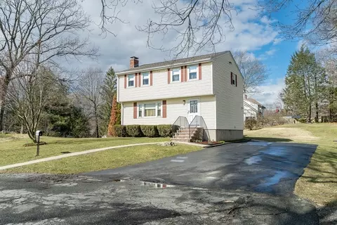 18 Forest St, Dedham, MA 02026 photo 3