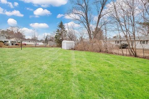 79 Olko Cir, Chicopee, MA 01020 photo 24