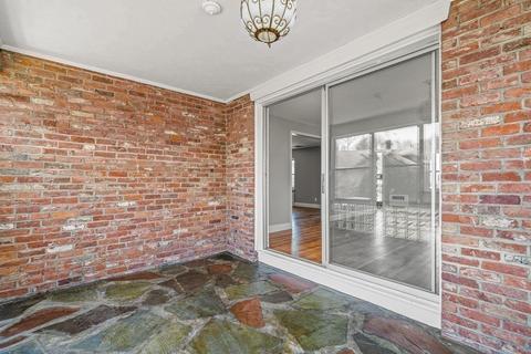 5 Gerald Rd, Stoneham, MA 02180 photo 14