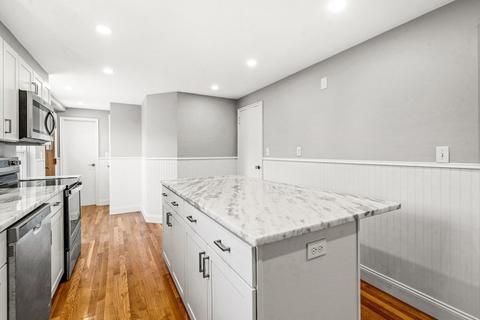5 Gerald Rd, Stoneham, MA 02180 photo 9