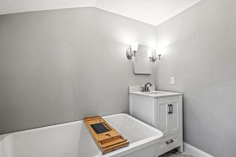 5 Gerald Rd, Stoneham, MA 02180 photo 23