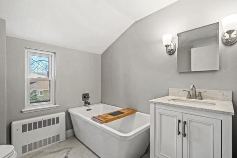 5 Gerald Rd, Stoneham, MA 02180 photo 21