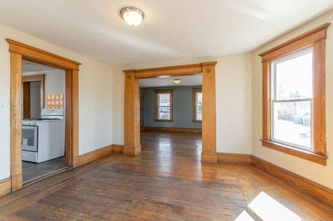 16 Amity Ct, Springfield, MA 01108 photo 13
