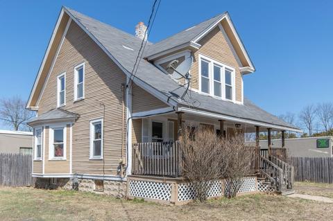 16 Amity Ct, Springfield, MA 01108 photo 3