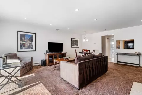 28 Alton #E, Brookline, MA 02446 photo 3