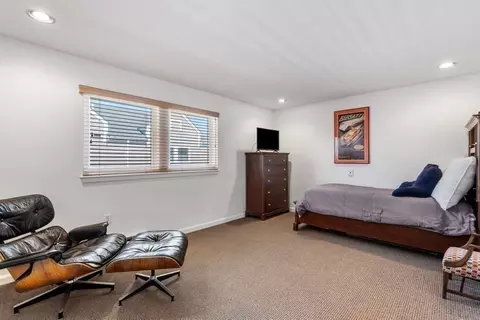 28 Alton #E, Brookline, MA 02446 photo 19