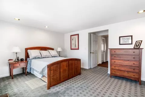 28 Alton #E, Brookline, MA 02446 photo 15