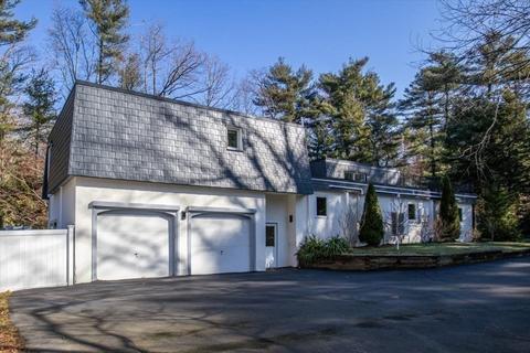 133 Baker St, Walpole, MA 02081 photo 3