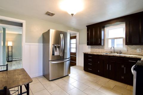 170 Roosevelt Ave, Springfield, MA 01118 photo 12