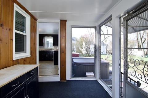 170 Roosevelt Ave, Springfield, MA 01118 photo 11
