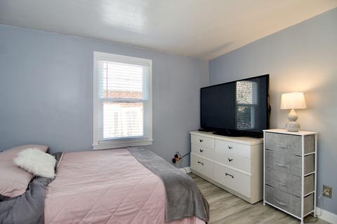 170 Roosevelt Ave, Springfield, MA 01118 photo 24