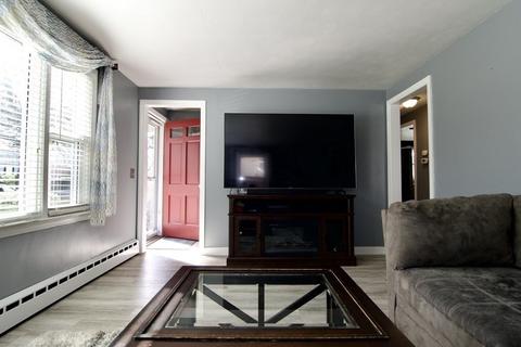 170 Roosevelt Ave, Springfield, MA 01118 photo 15