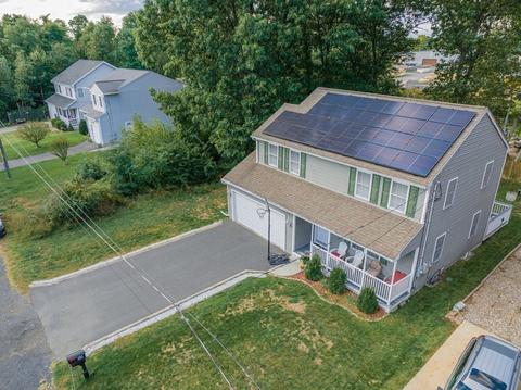 98 Briggs St, Springfield, MA 01151 photo 1