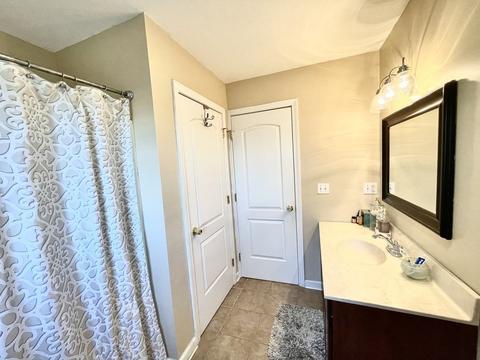 98 Briggs St, Springfield, MA 01151 photo 19