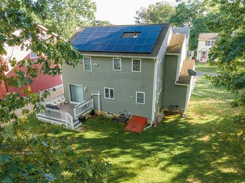98 Briggs St, Springfield, MA 01151 photo 10