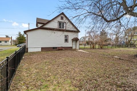 56 Wilson Ave, Chicopee, MA 01013 photo 39