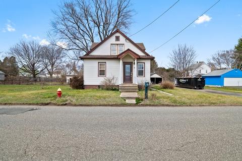 56 Wilson Ave, Chicopee, MA 01013 photo 4