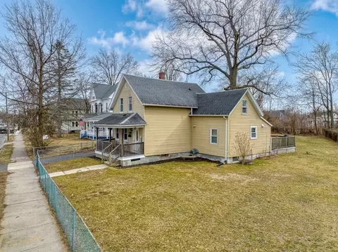 192 Allen St, Springfield, MA 01108 photo 3