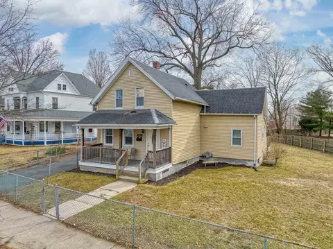 192 Allen St, Springfield, MA 01108 photo 2