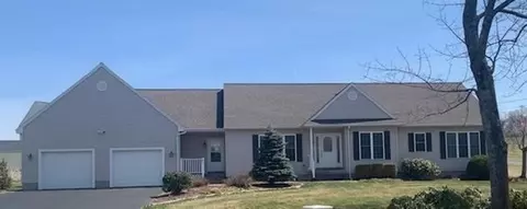 9 Brickyard Rd, North Brookfield, MA 01535