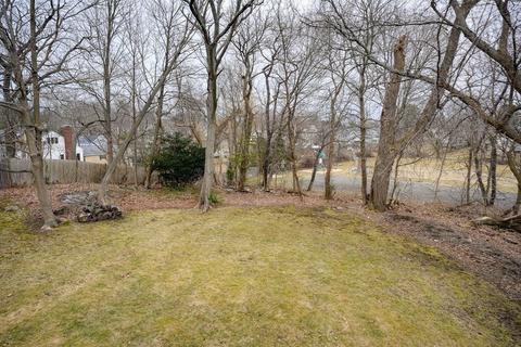 8 Cressy St, Beverly, MA 01915 photo 41