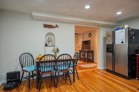 8 Cressy St, Beverly, MA 01915 photo 28