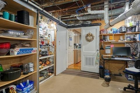 8 Cressy St, Beverly, MA 01915 photo 34