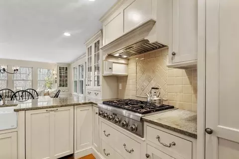 6 Chamberlain Run, Hingham, MA 02043 photo 10