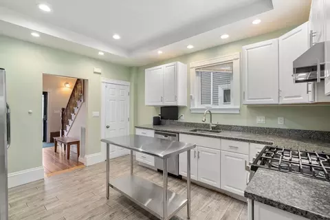 9 Baker Rd, Everett, MA 02149 photo 7