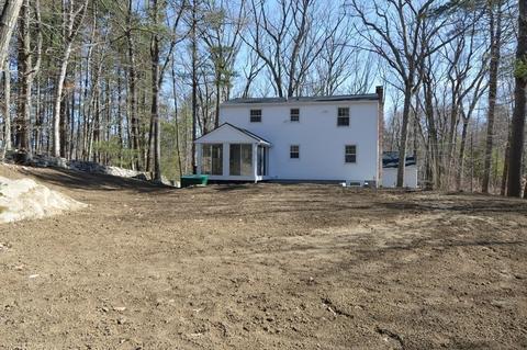 115 Middlesex St, Millis, MA 02054 photo 6