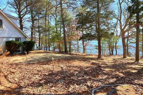 43 Horseshoe Bend Way, Mashpee, MA 02649