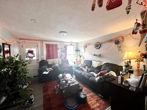 53 Monadnock St, Gardner, MA 01440 photo 9