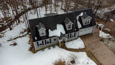 39 Proctor St, Ashburnham, MA 01430 photo 5