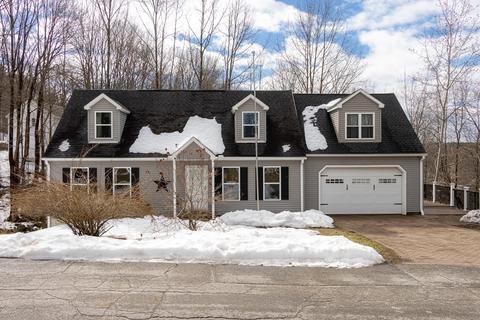 39 Proctor St, Ashburnham, MA 01430 photo 1